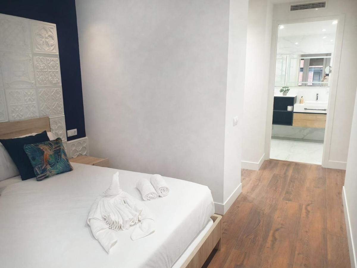Apartment San Anton Piso De Lujo Centro Con Aire Ac By Logroño